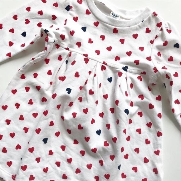 Old Navy heart print sweatshirt dress EUC 6-12m - Picture 2 of 2